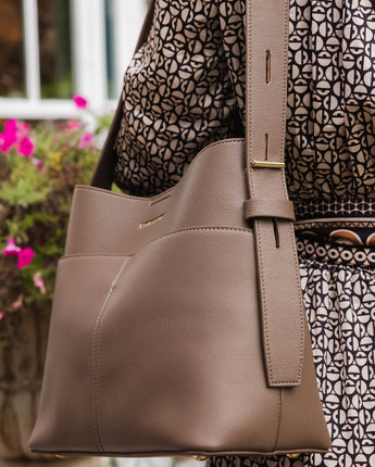 Samantha Shoulder Bag Mocha