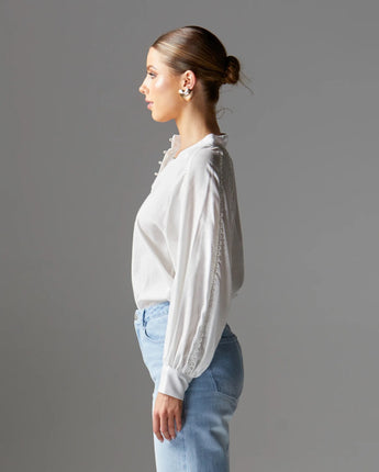 Berry Kiss Blouse Ivory