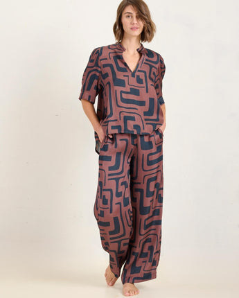 Flow Abstract Drape Pant